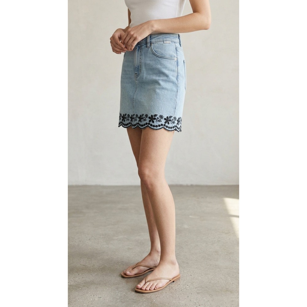Tractr Girls Size 16 Denim Skirt Floral Trim Light Green Casual Y2K Mini Preppy